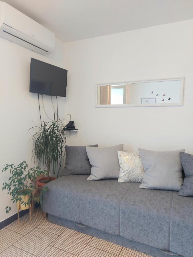 סנג' Apartment Rita מראה חיצוני תמונה